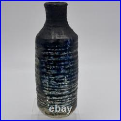 Wren / Oxshott Studio Pottery Bottle Vase, Unmarked, Pearlescent Glaze, 18cm Wren / Oxshott Studio Pottery Bottle Vase, Unmarked, Pearlescent Glaze, 18cm