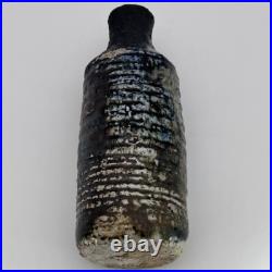Wren / Oxshott Studio Pottery Bottle Vase, Unmarked, Pearlescent Glaze, 18cm Wren / Oxshott Studio Pottery Bottle Vase, Unmarked, Pearlescent Glaze, 18cm